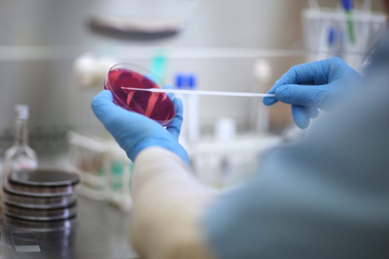 Bioscreen - Specialist Microbiological Laboratory